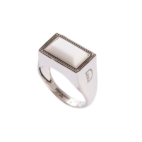 Anello chevalier Tratto in argento 925 brunito con agata bianca