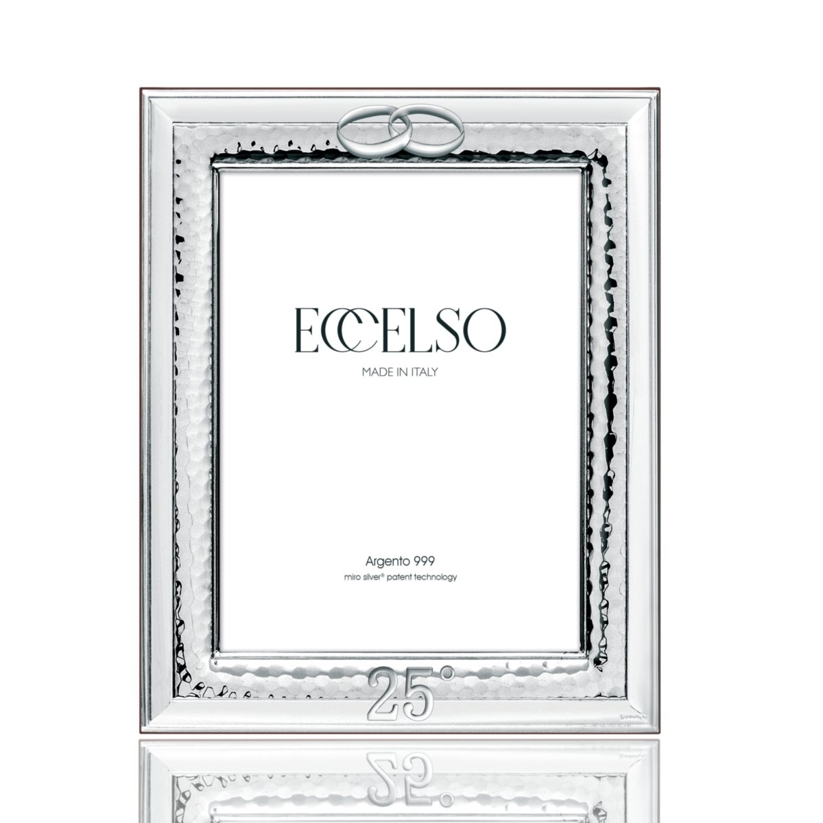 Cornice 13x18 per nozze d'argento in argento laminato con coppia di fedi intrecciate e simbolo del 25 anniversario su fascia martellata