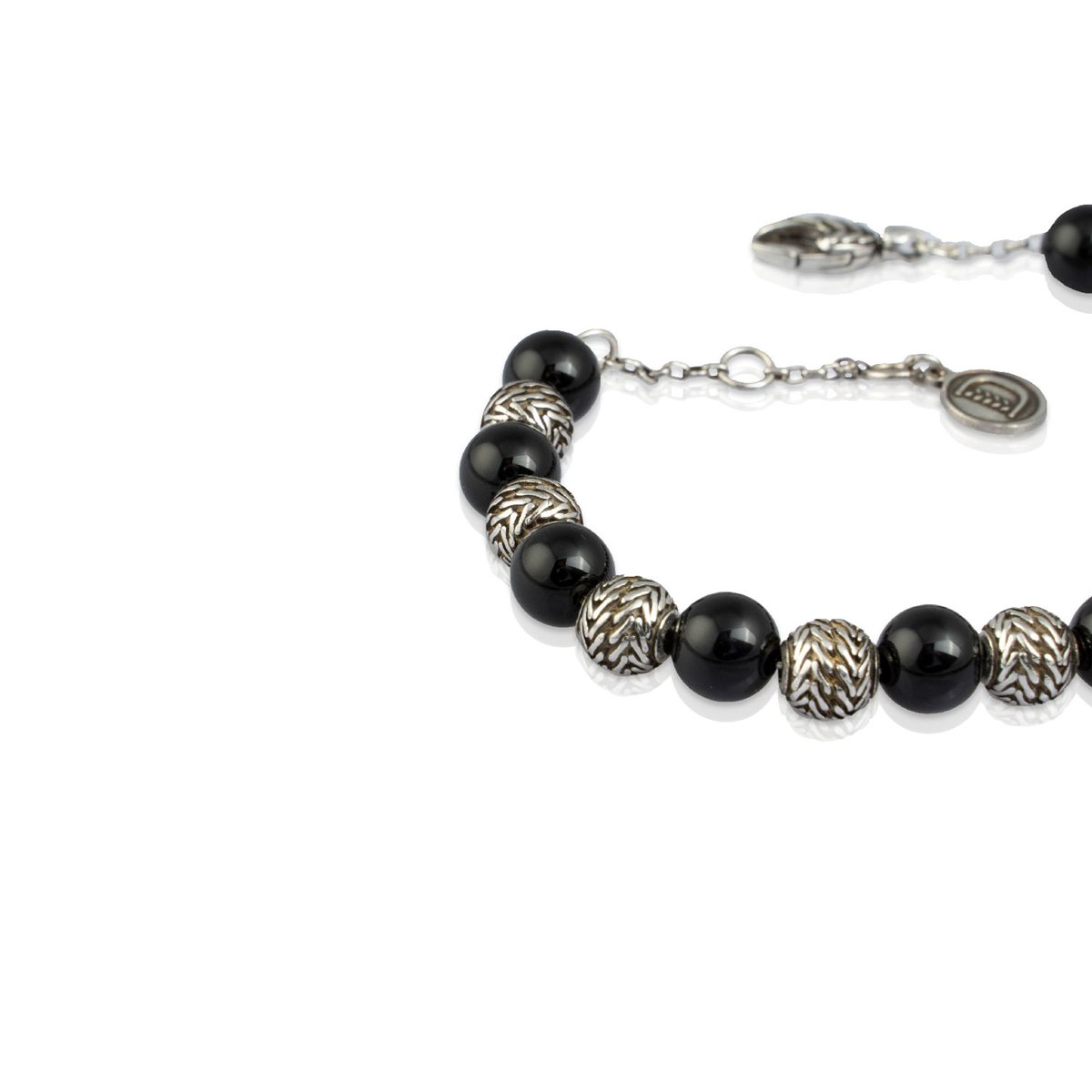 Bracciale chicchi di tesoro con onice  6mm realizzato in argento brunito 925 dal brand dueaerre 1938