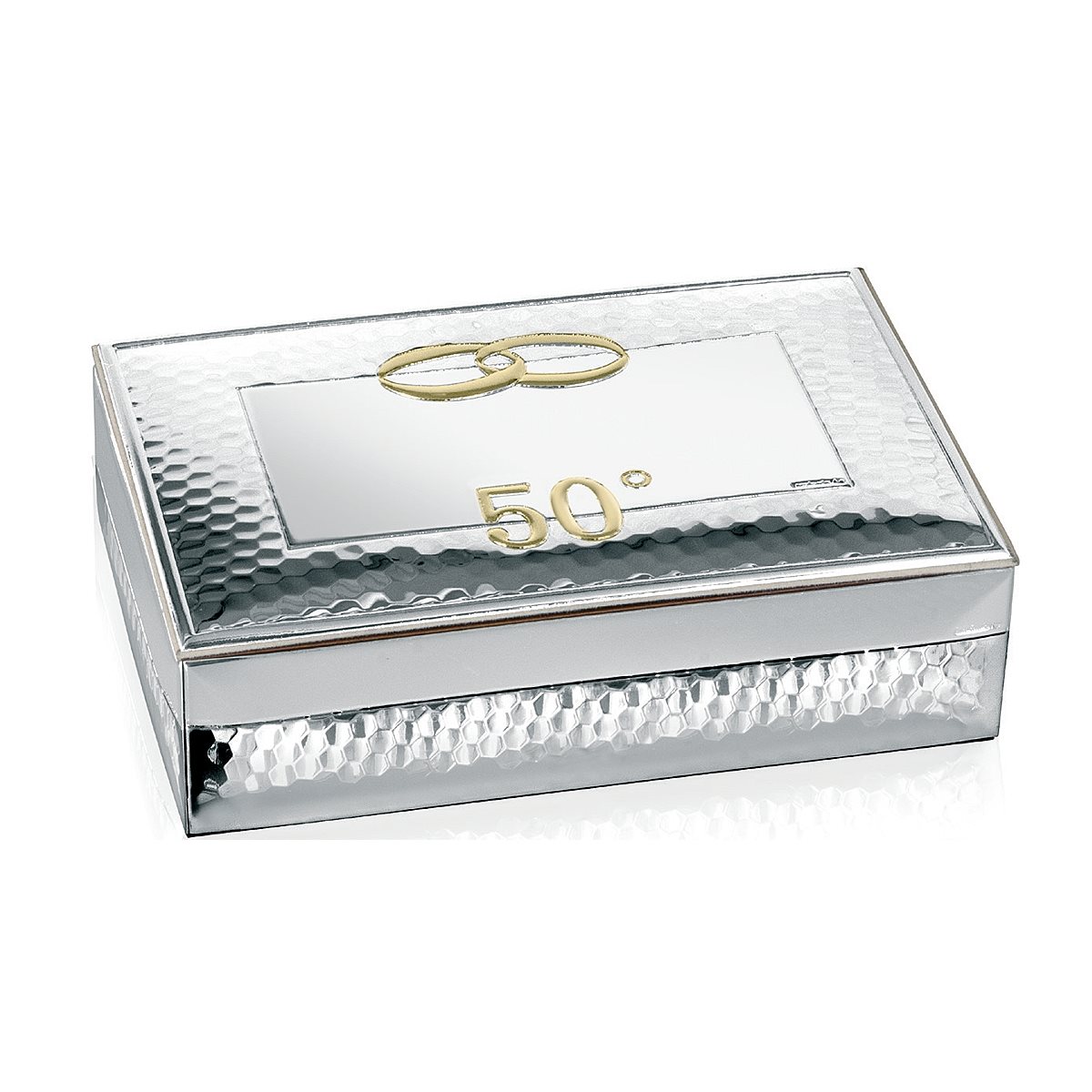 Cofanetto portagioie per nozze d'oro in legno rivestito in argento laminato martellato con coppia di fedi intrecciate e simbolo del 50 annivarsario dorati