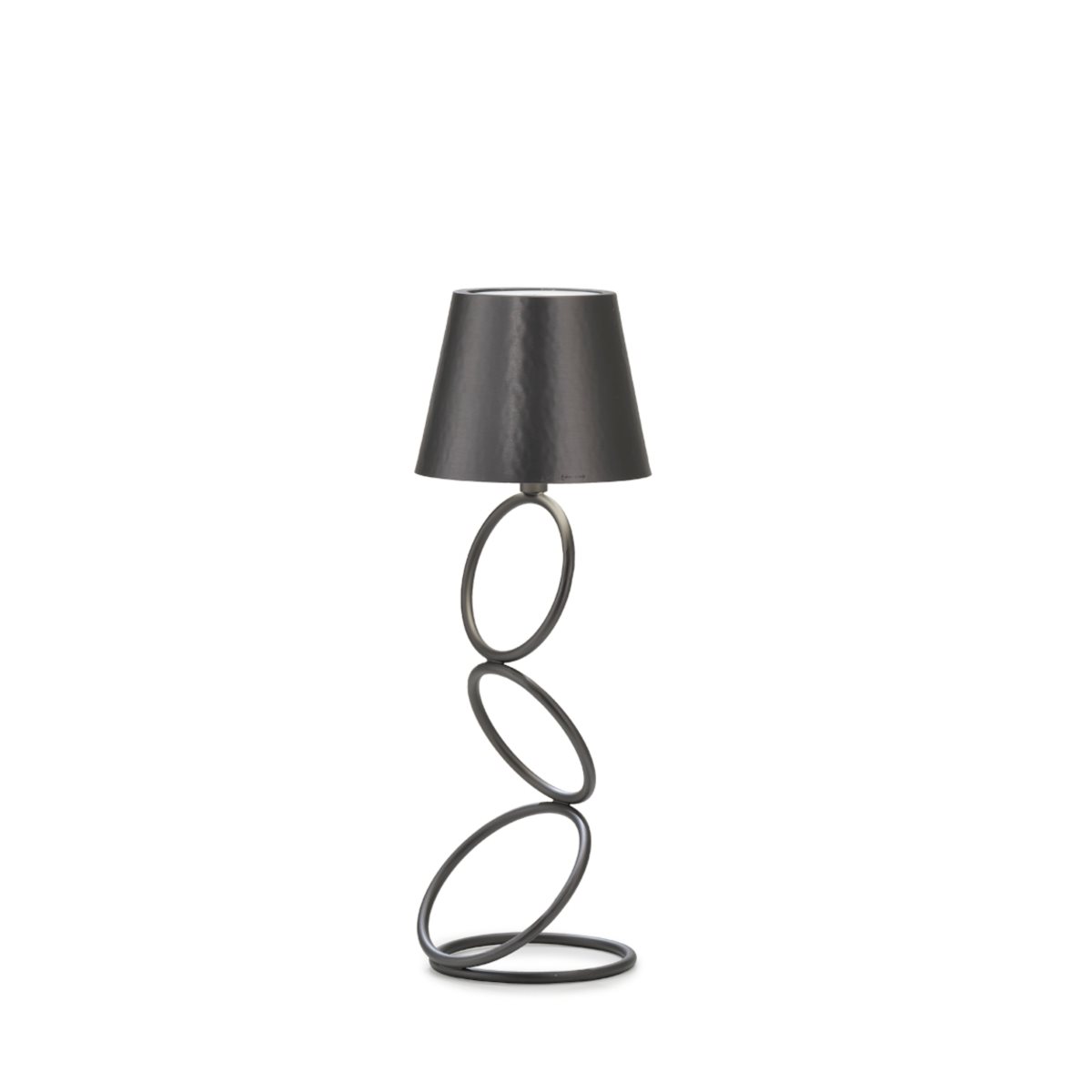 Lampada wireless nembus pro a stelo in ottone con finitura color ardesia opaco e stelo composto da quattro cerchi saldati, illuminazione regolabile e ricarica usb