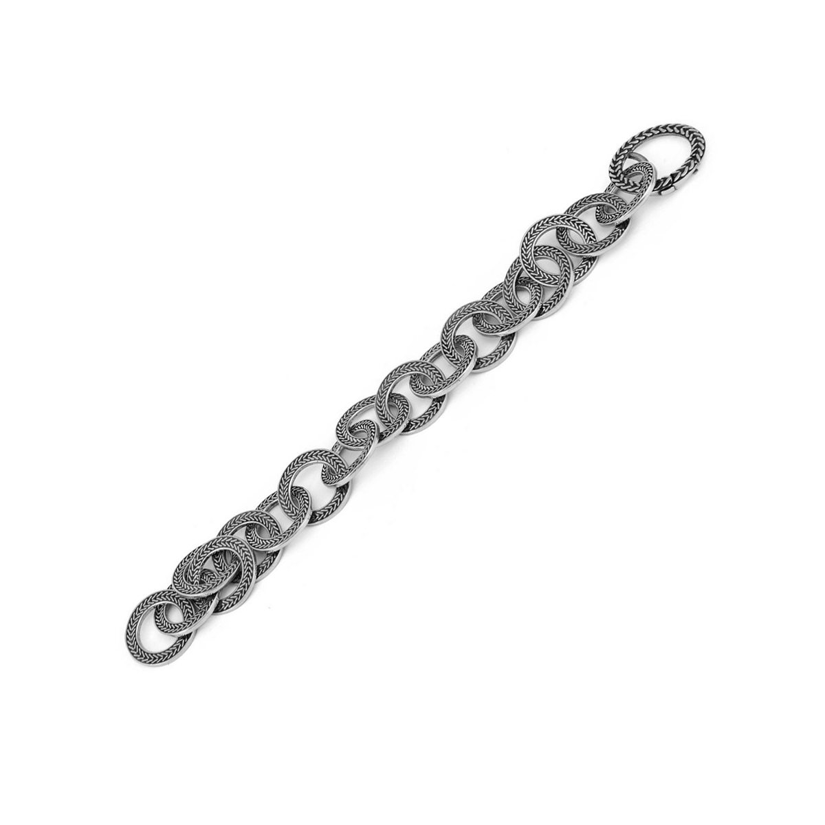 Bracciale bellezza realizzato in argento 925 brunito dal brand dueaerre 1938