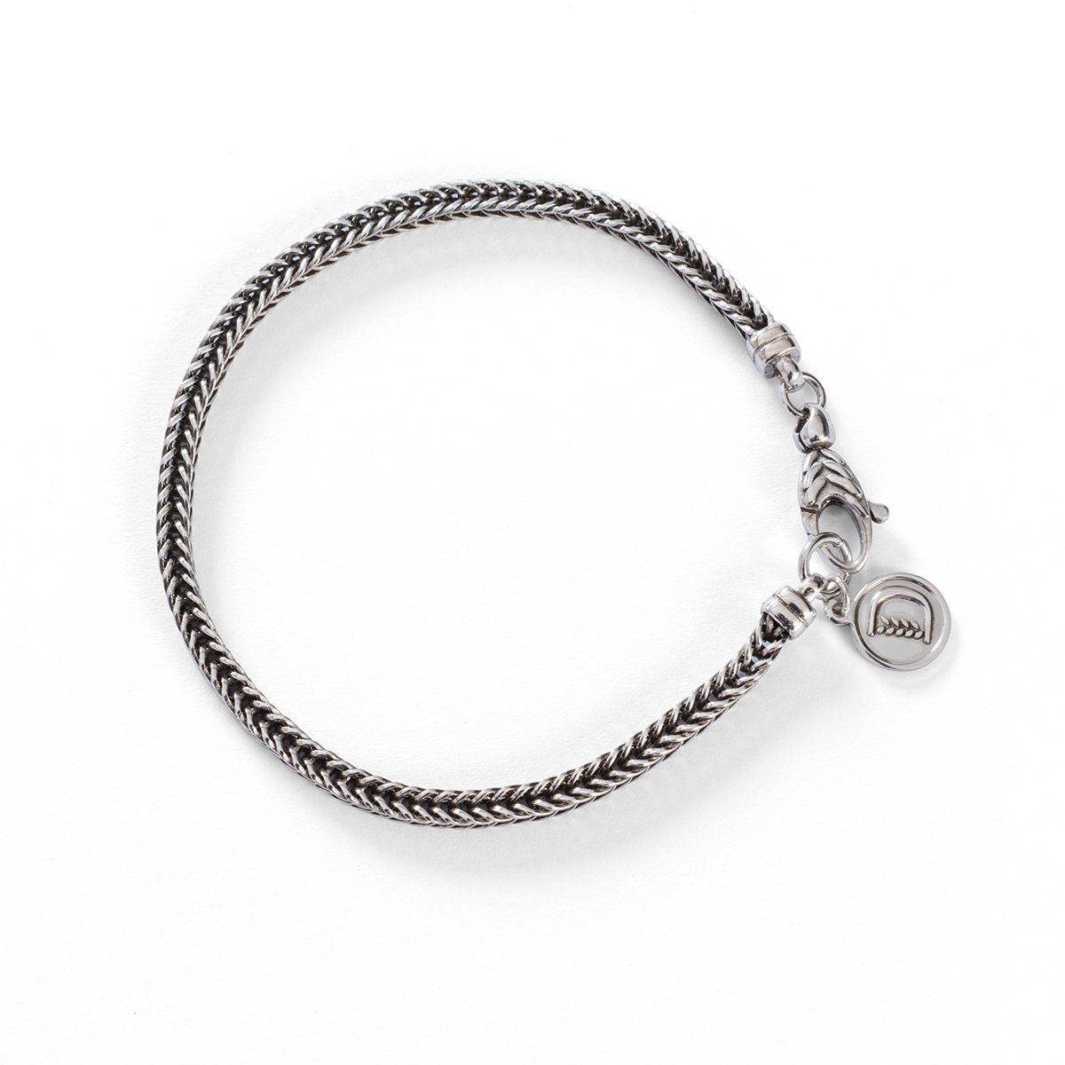 Bracciale miniessenza quadrata realizzato in argento 925 platinato dal brand dueaerre 1938