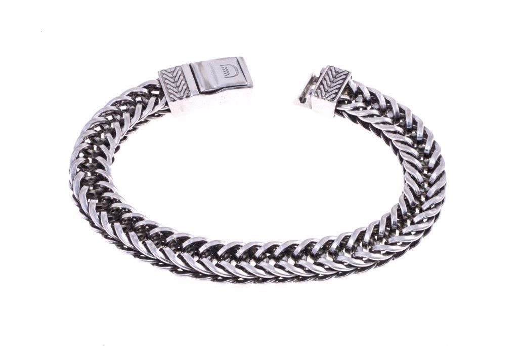 Bracciale sostanza realizzato in argento 925 brunito dal brand dueaerre 1938