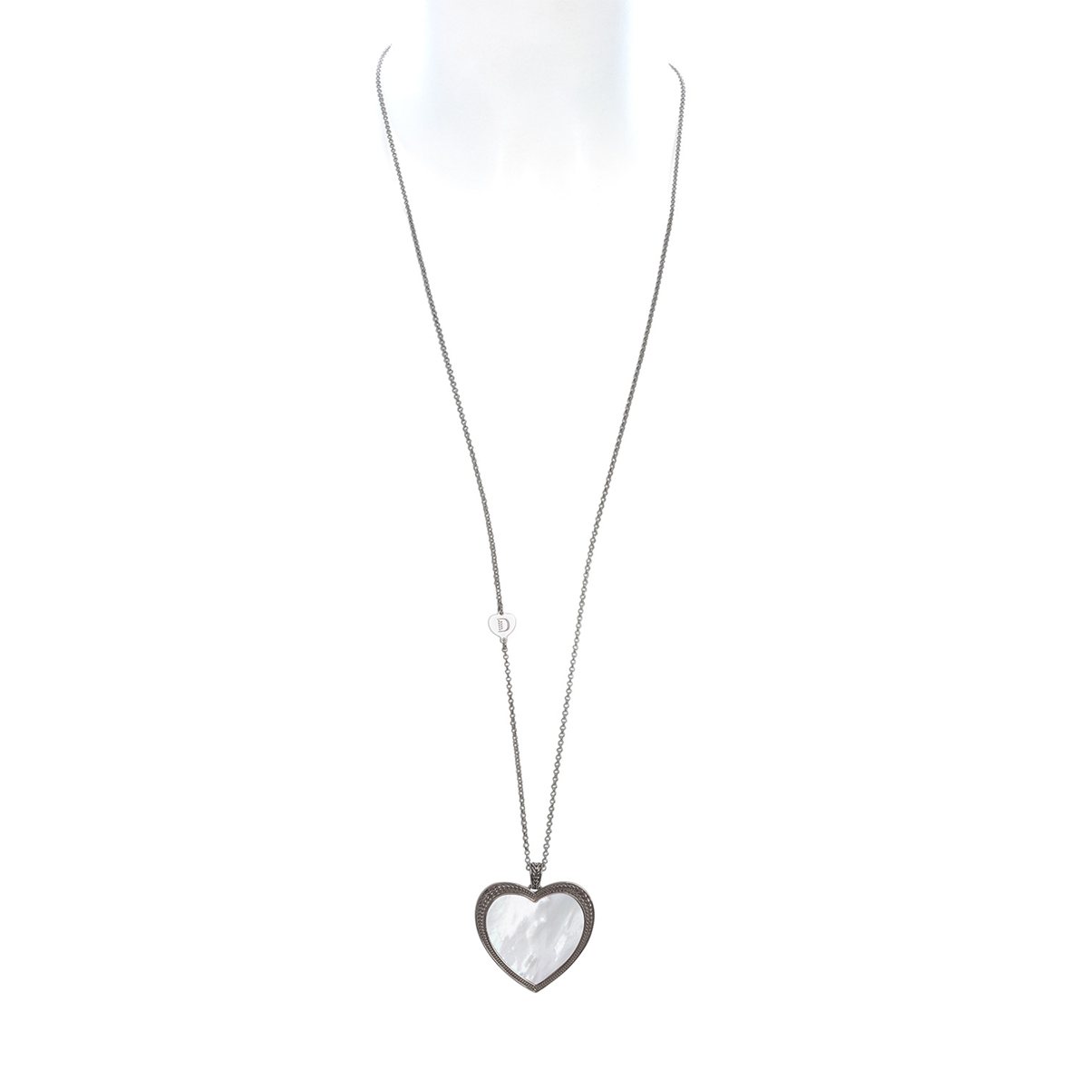 Collana cuore grande madreperla realizzato in  argento 925 platinato dal brand dueaerre 1938