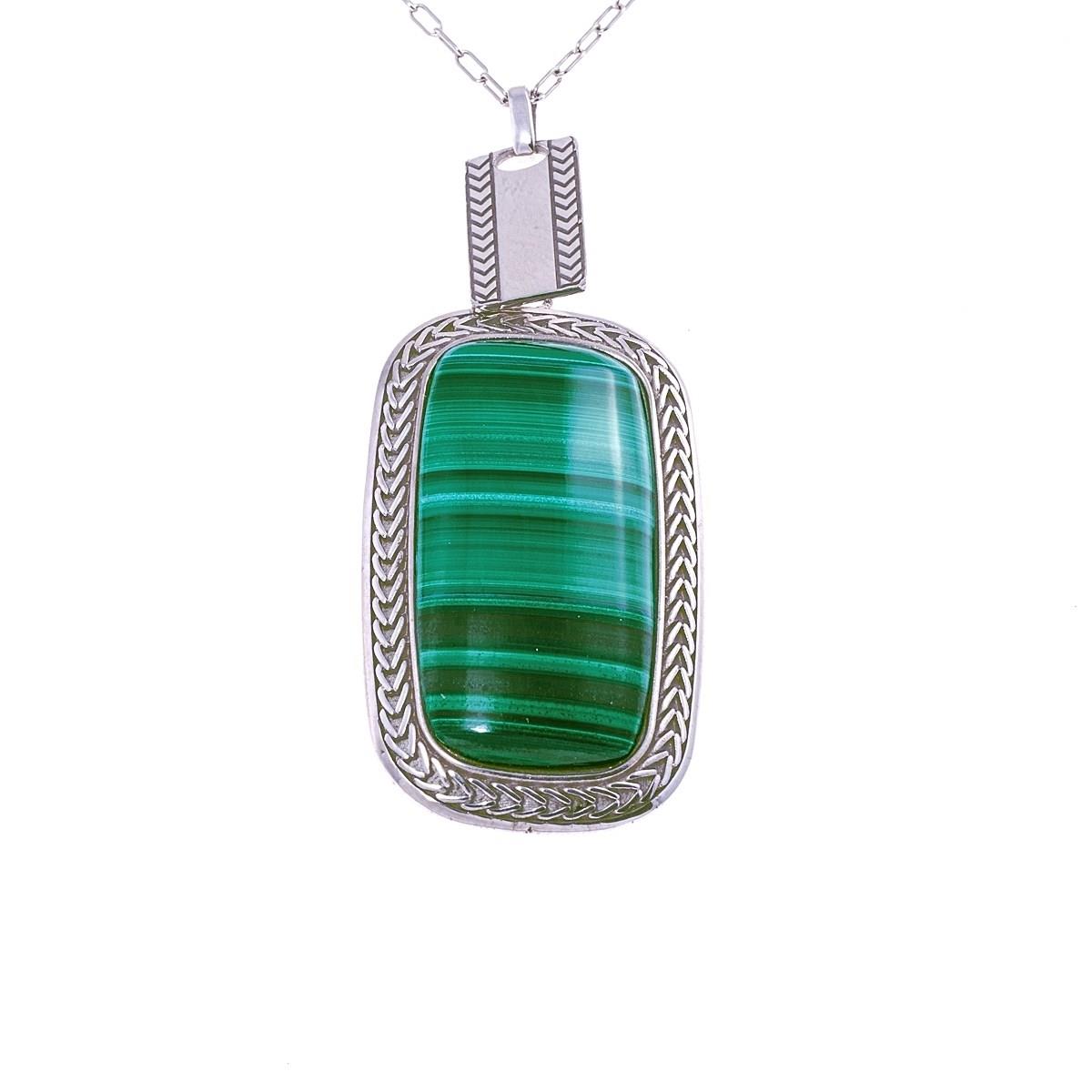 Collana girocollo carattere in argento brunito con pendente in malachite