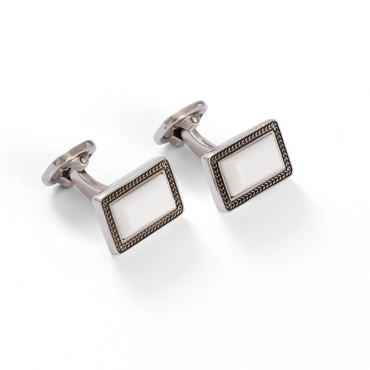Gemelli tratto dagata realizzato in argento brunito 925 dal brand dueaerre 1938