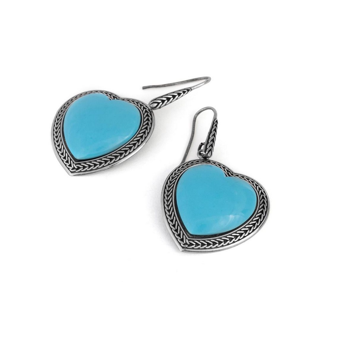 Orecchini cuore turchese realizzato in argento 925 brunito dal brand dueaerre 1938