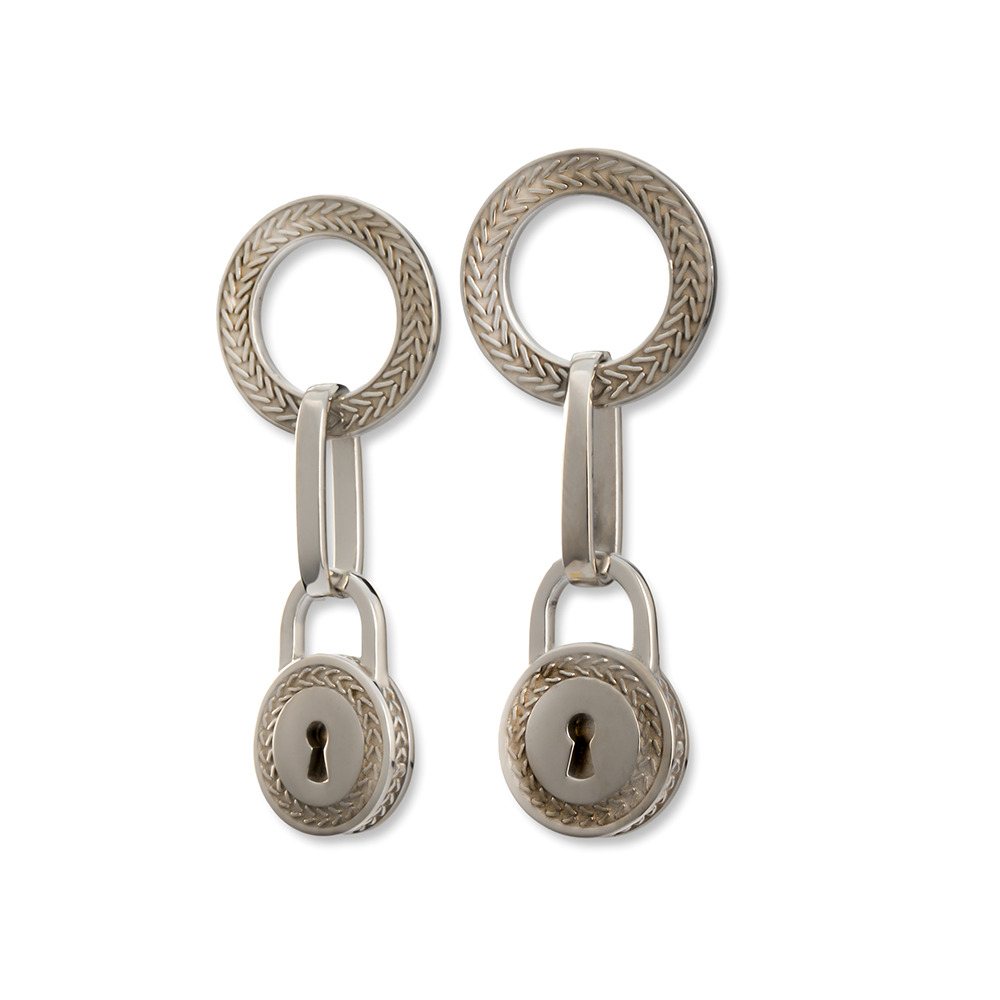 Orecchini armonia realizzato in argento  925 dal brand dueaerre 1938
