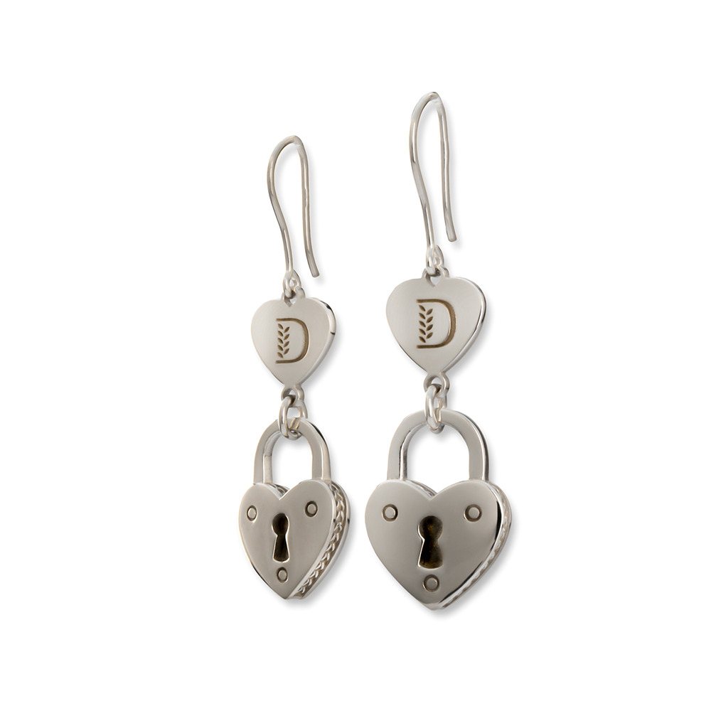Orecchini promessa cuore realizzato in argento  925 dal brand dueaerre 1938